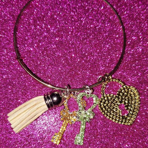 Custom Bangles - Picture 3 of 16